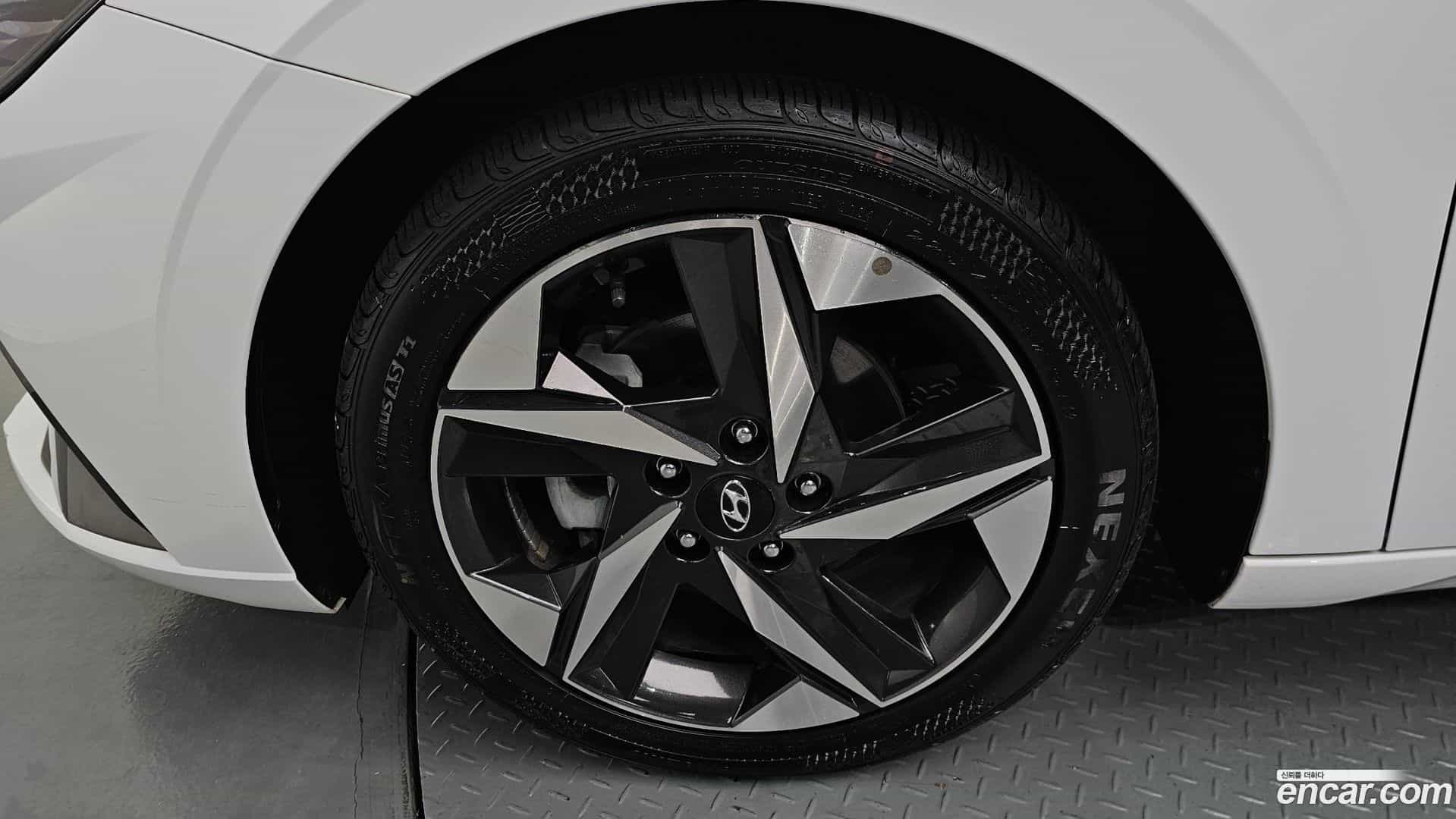 AVANTE Hyundai 2021.9-OUTER-005