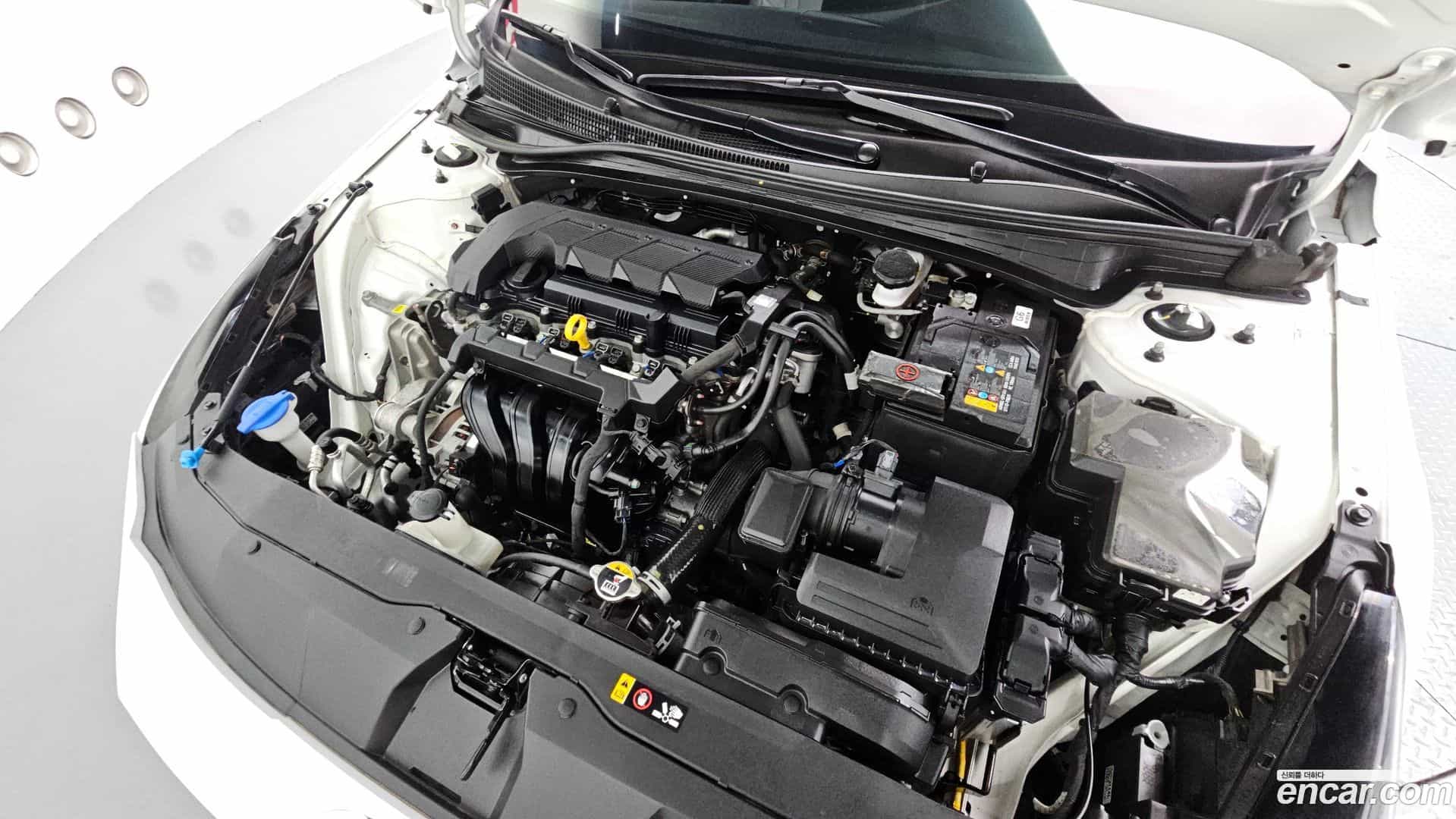 AVANTE Hyundai 2021.9-OUTER-006