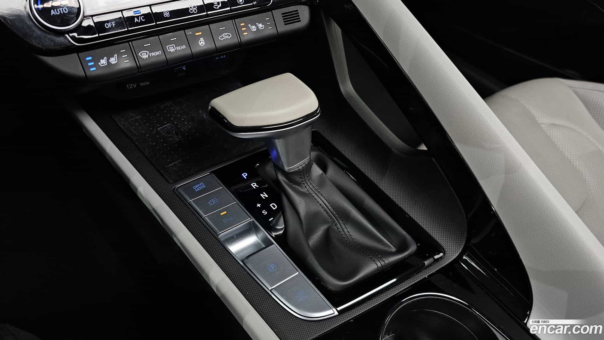 AVANTE Hyundai 2021.9-INNER-009
