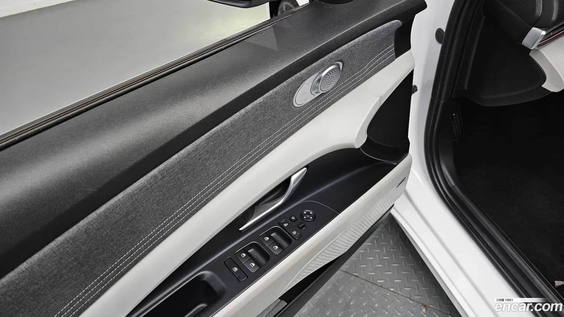 AVANTE Hyundai 2021.9-OPTION-020