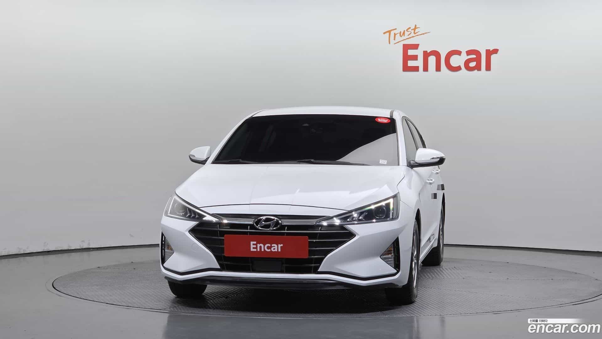 AVANTE Hyundai 2018.11-OUTER-003