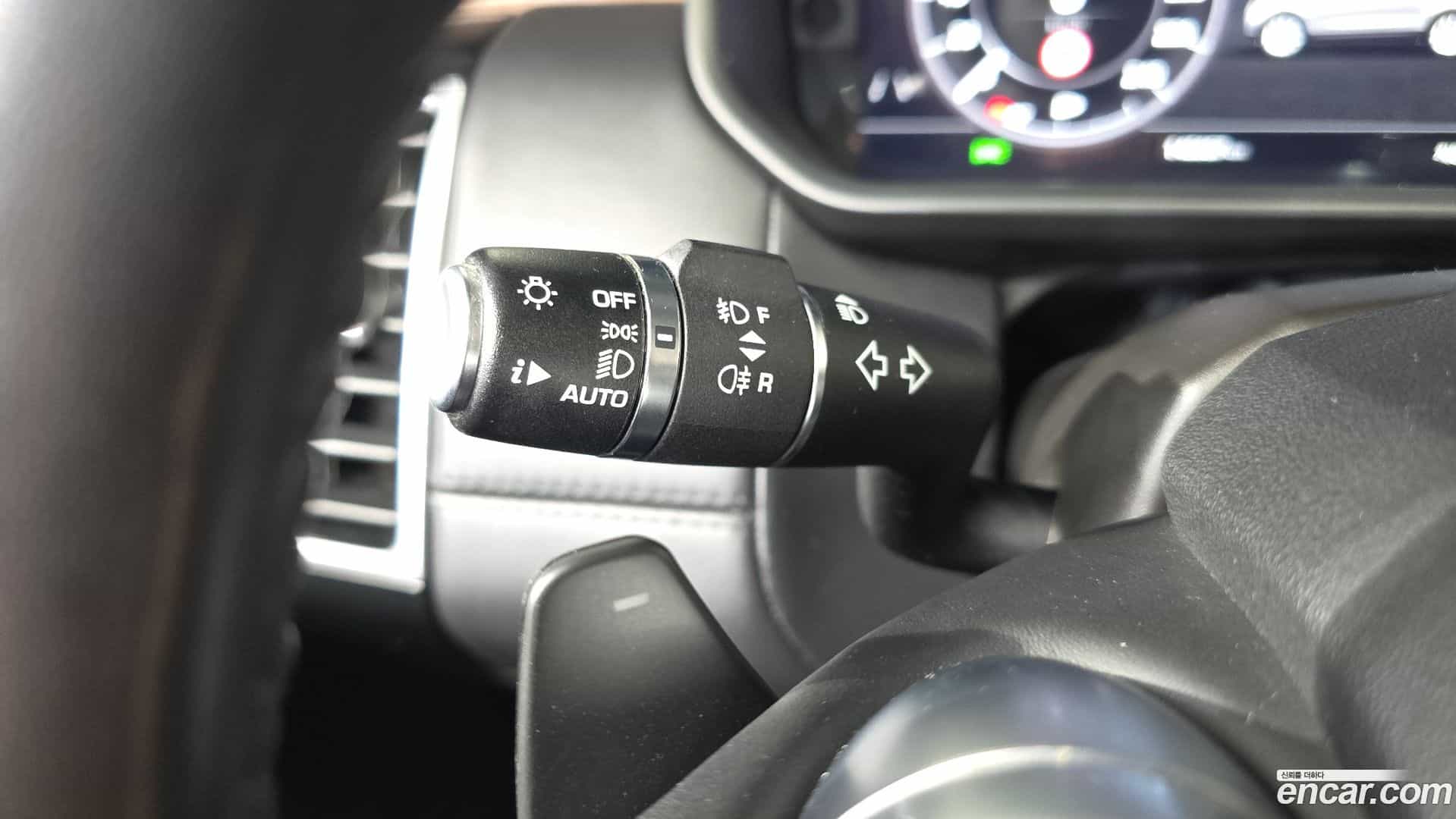 Discovery Land Rover 2019.11-OPTION-047