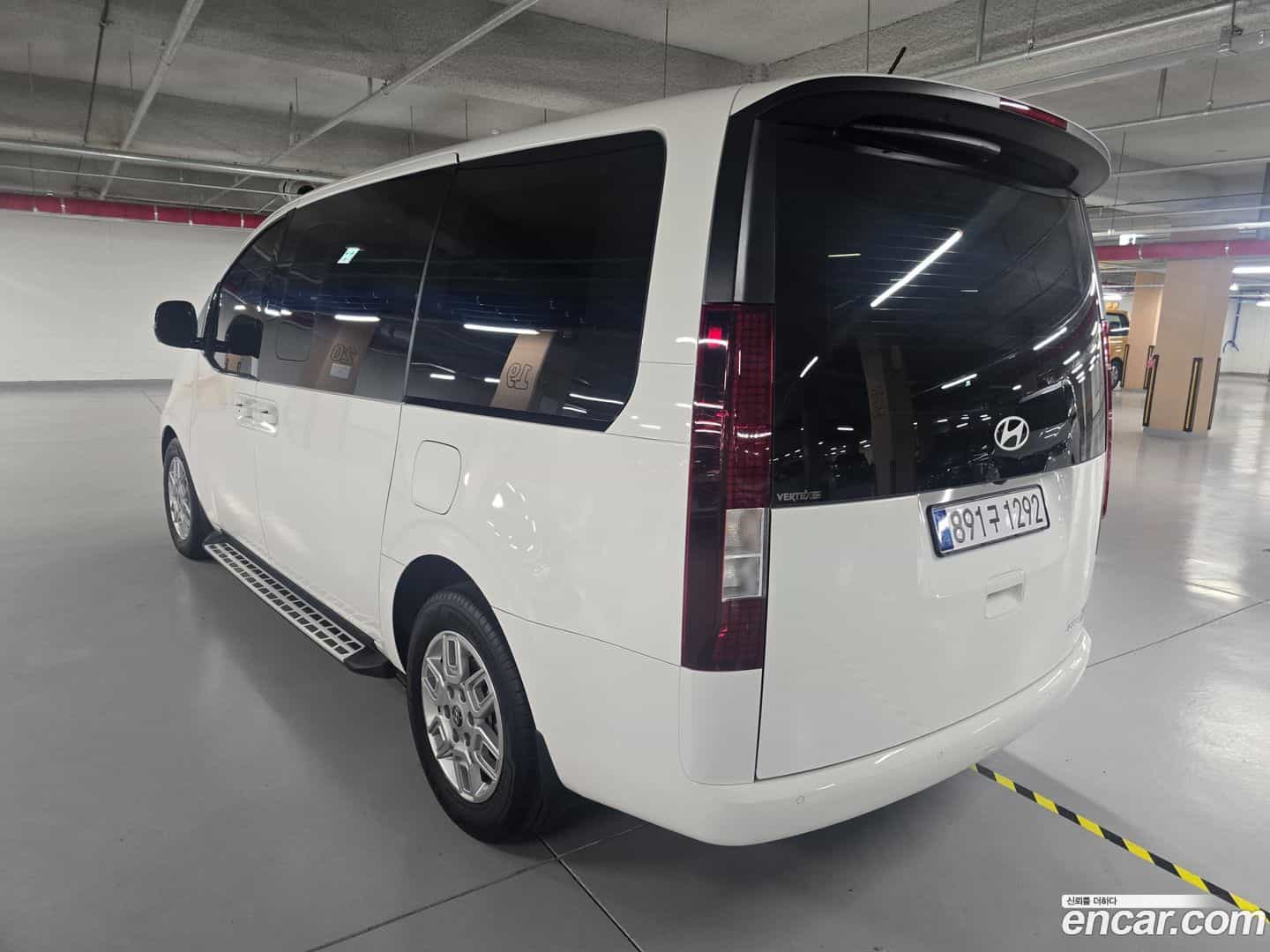 Staria Hyundai 2025.7-OUTER-005