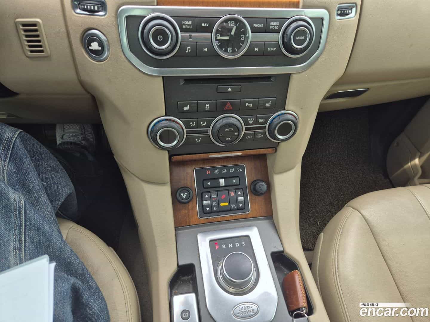 Discovery Land Rover 2013.3-INNER-009