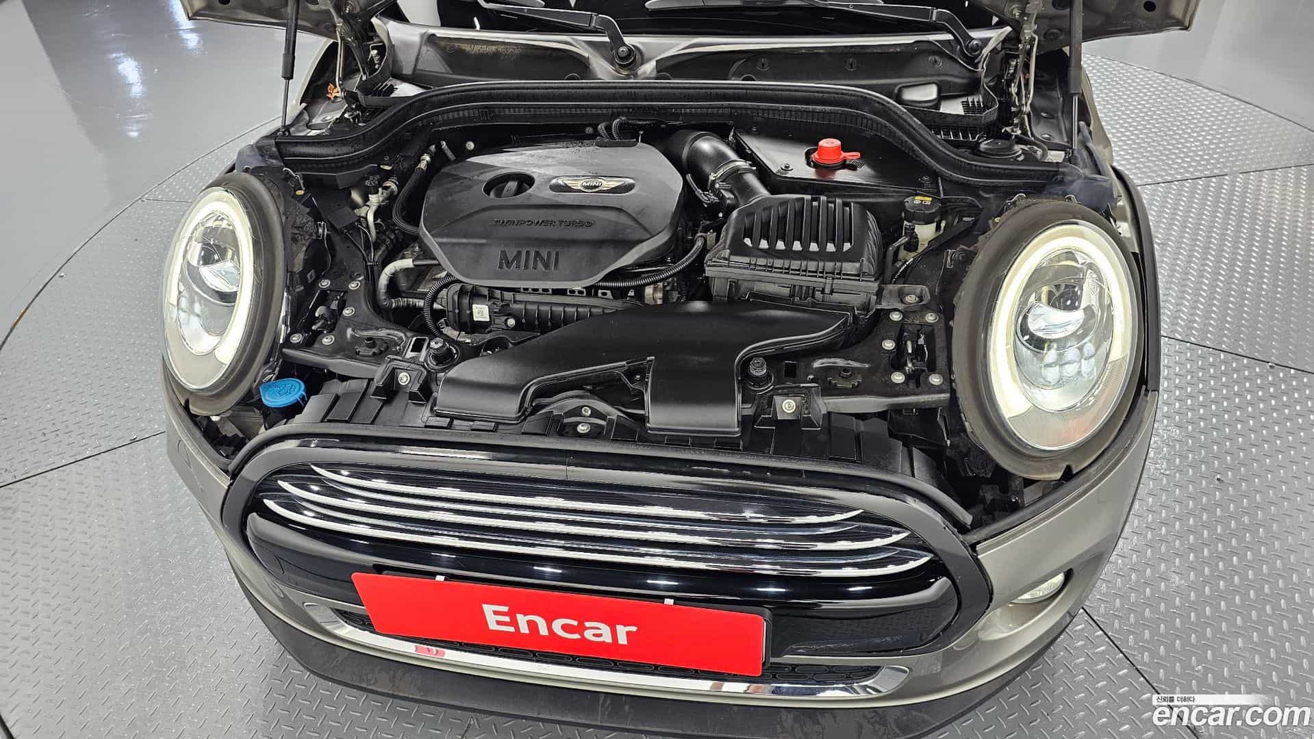 Cooper Convertible Mini 2017.6-OUTER-006