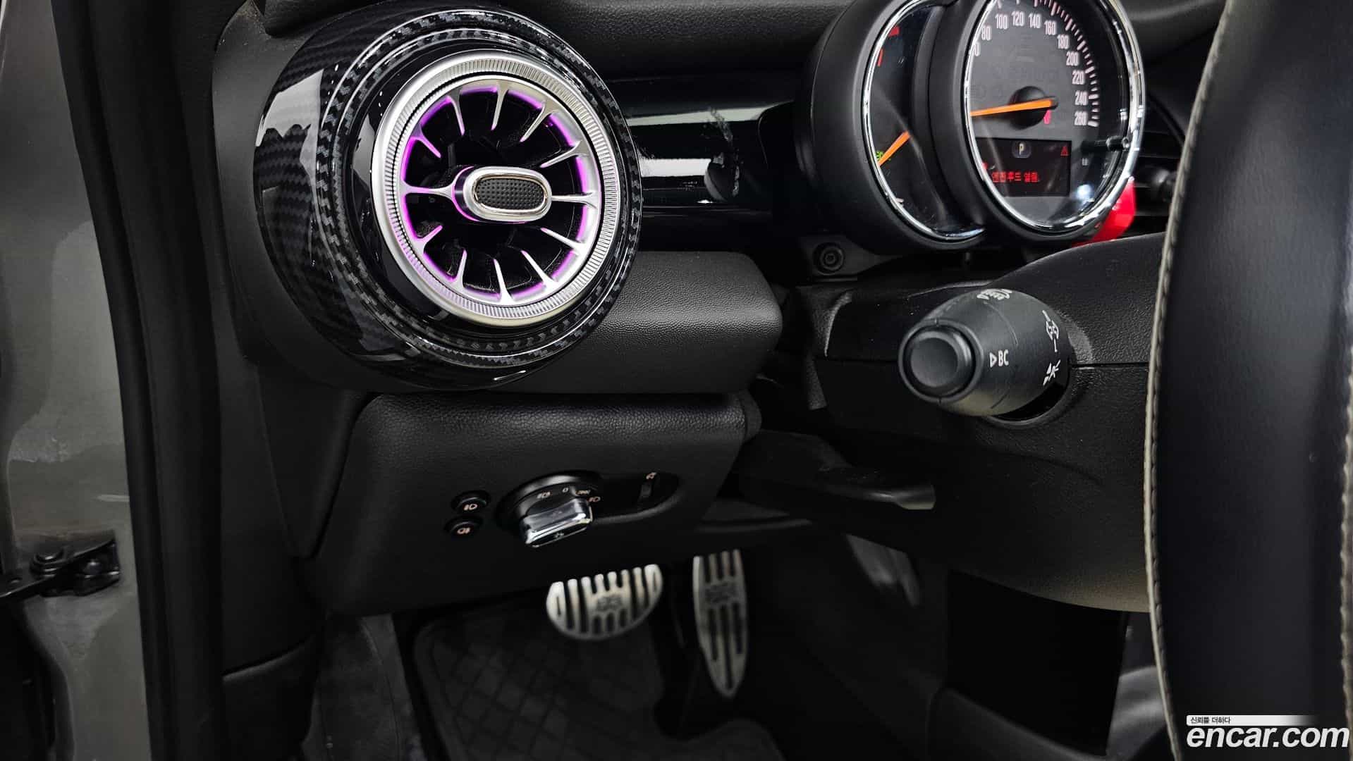 Cooper Convertible Mini 2017.6-OPTION-020