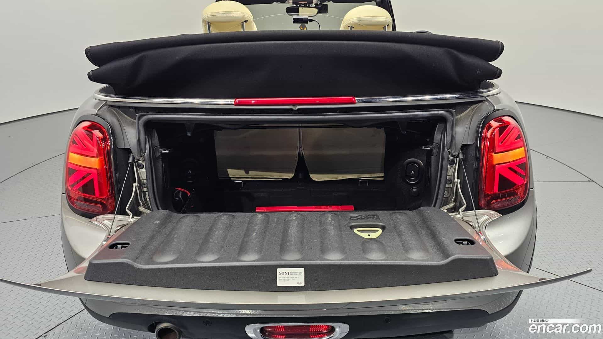 Cooper Convertible Mini 2017.6-OPTION-024