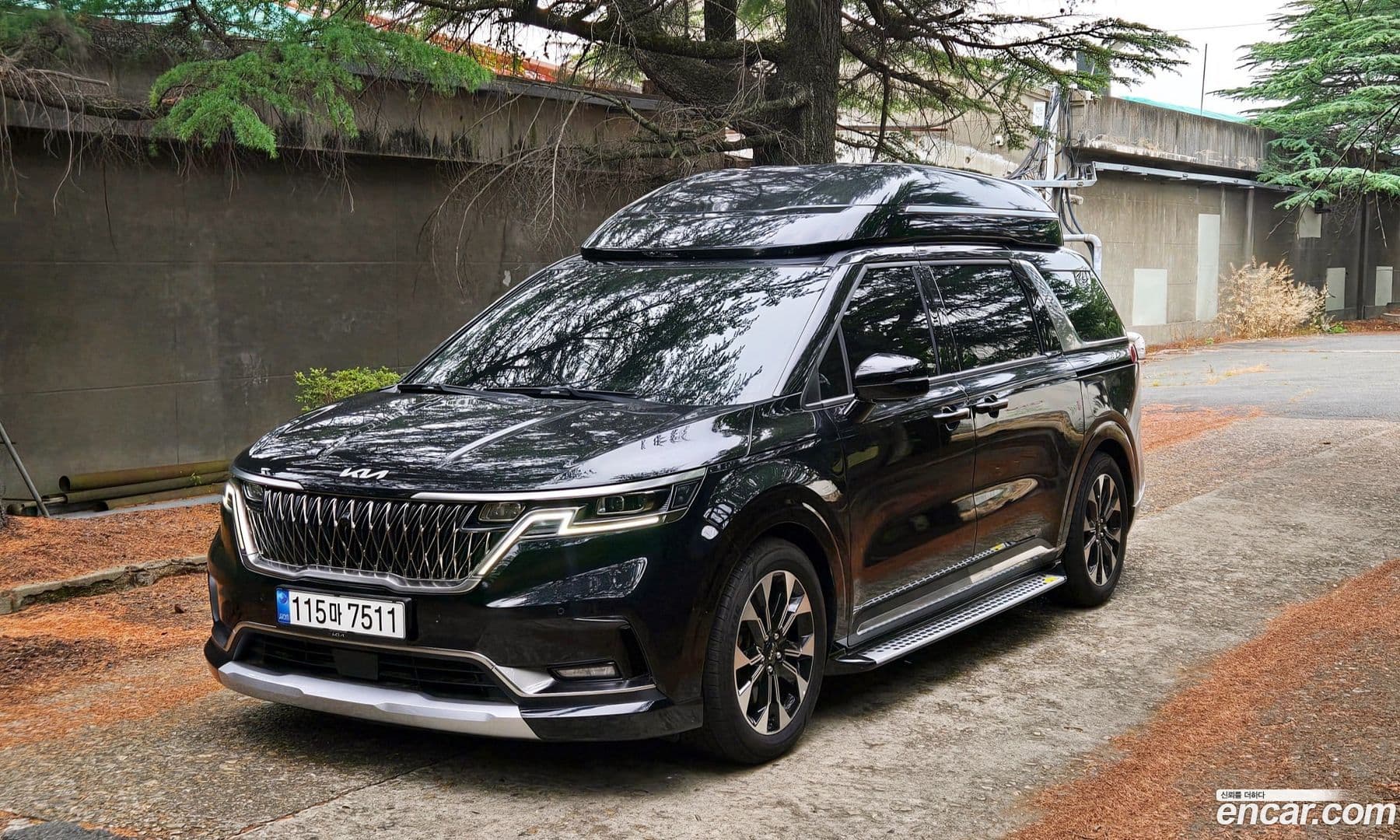 Main__Slider__Photo:Canival Kia 2022.10-0