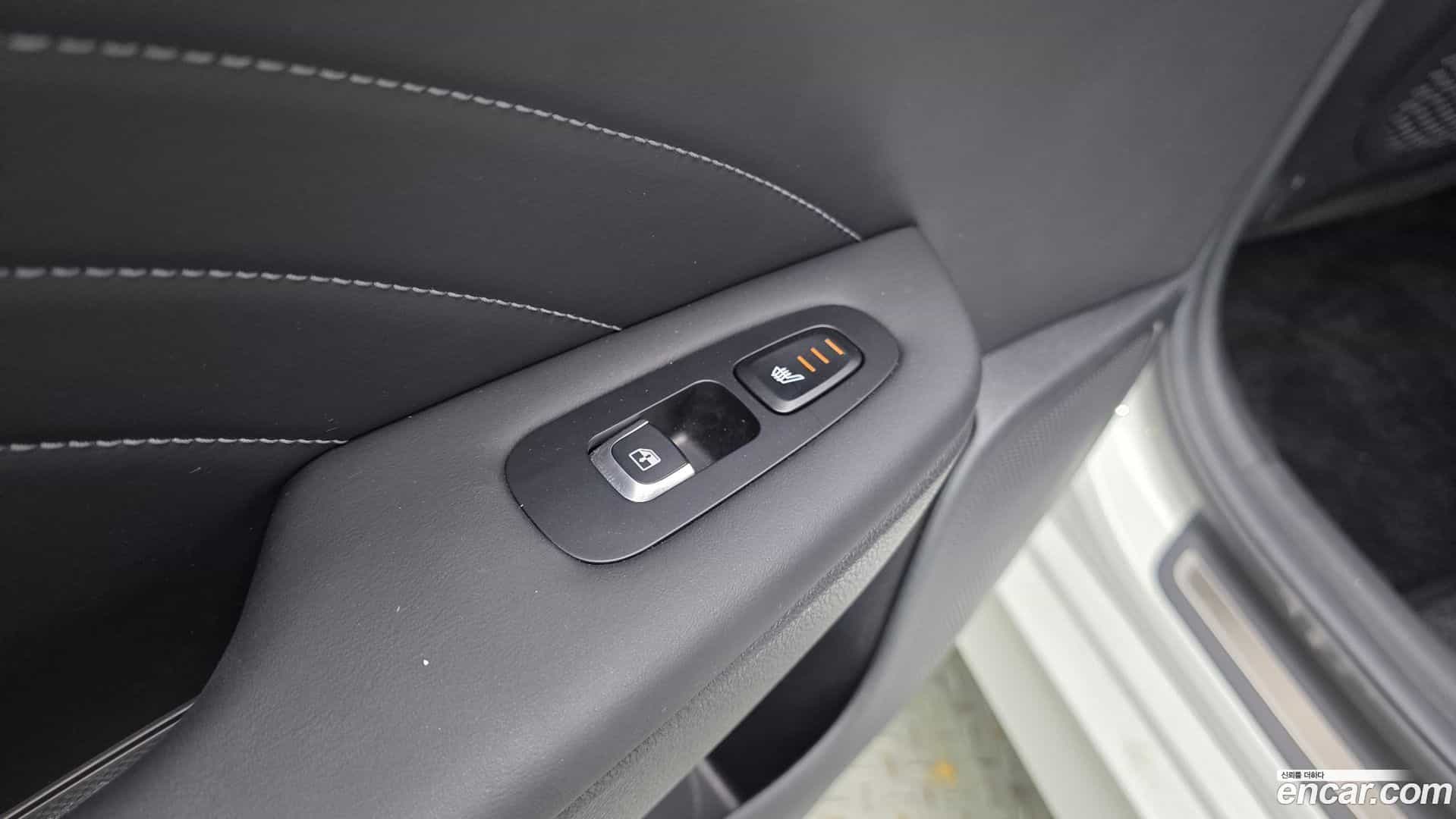 Stinger Kia 2021.0-OPTION-042