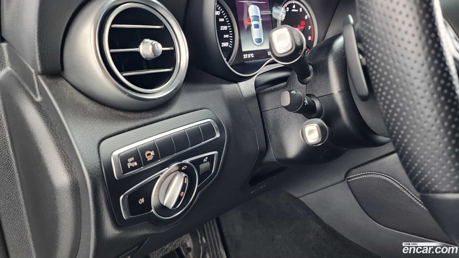 GLC-Class Mercedes-Benz 2019.8-OPTION-041