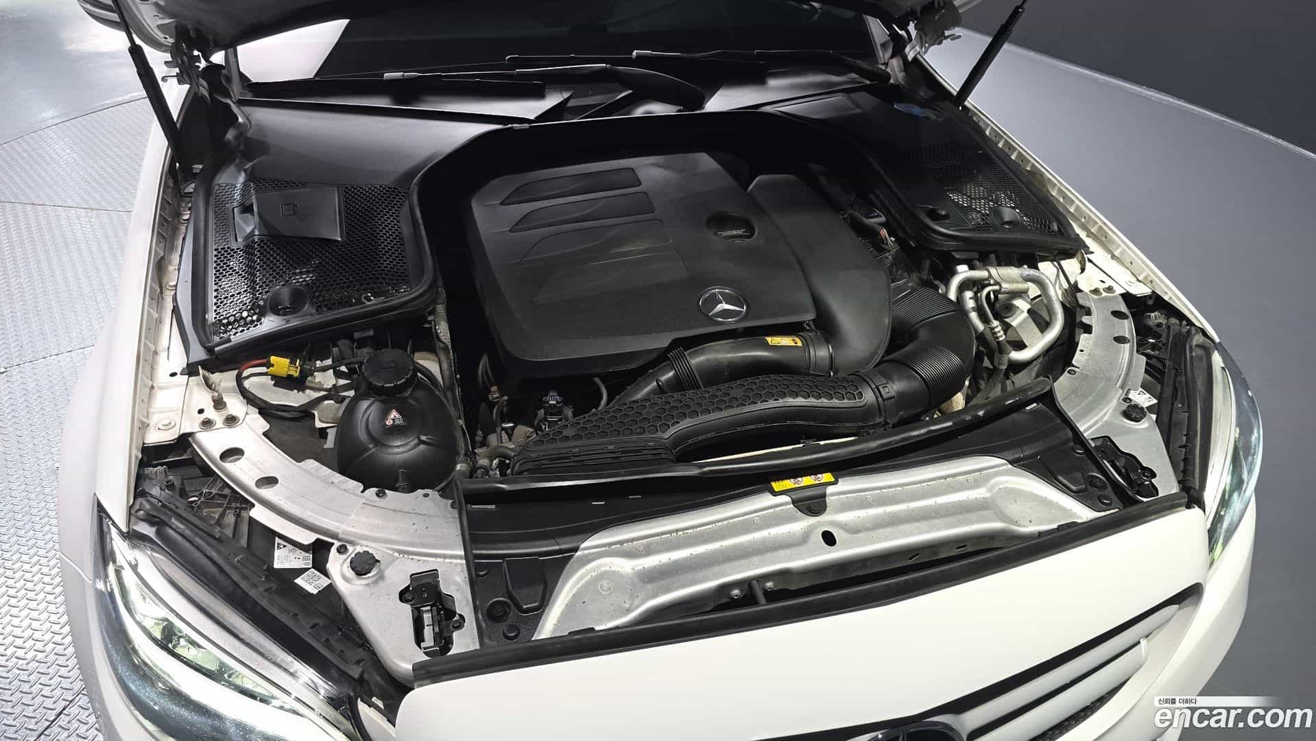 C-Class Mercedes-Benz 2019.10-OUTER-006