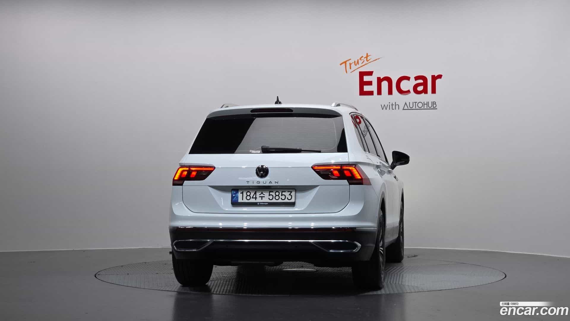 Tiguan Volkswagen 2023.10-OUTER-004