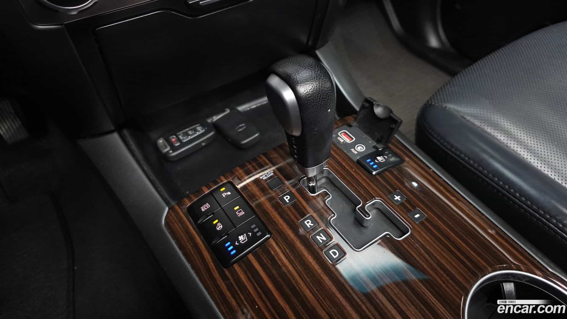 Mohave Kia 2017.0-INNER-009