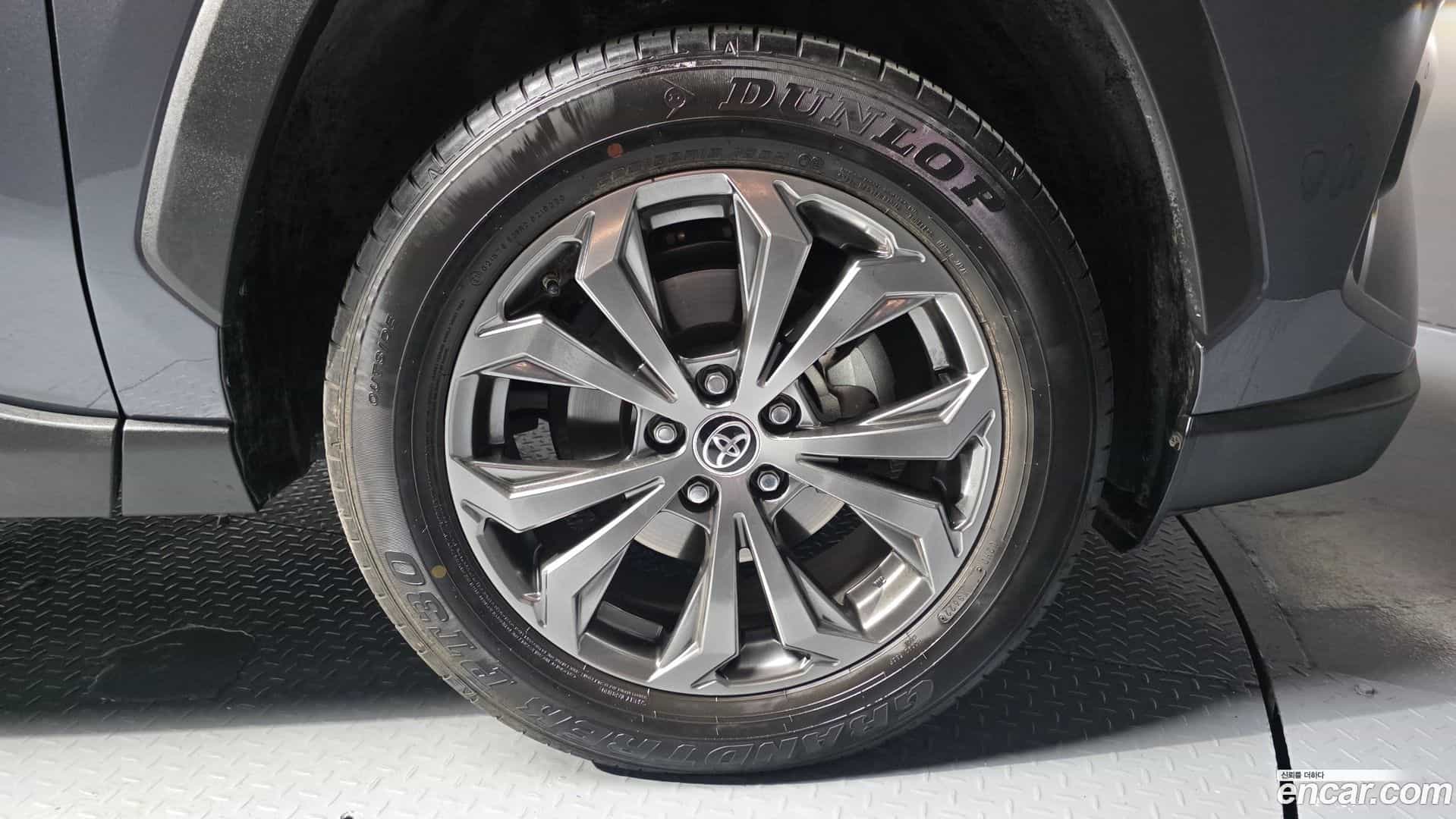RAV4 Toyota 2022.11-OUTER-031