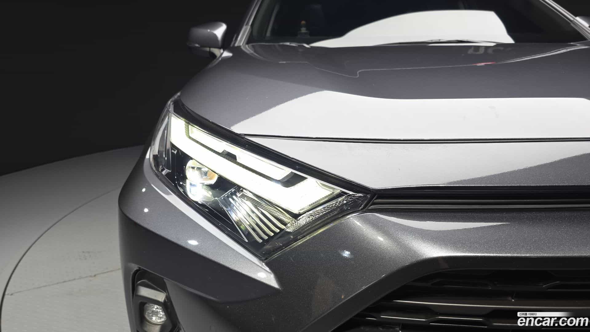 RAV4 Toyota 2022.11-OUTER-032