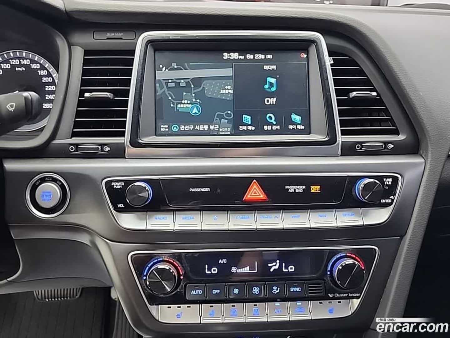 Sonata Hyundai 2017.9-INNER-010