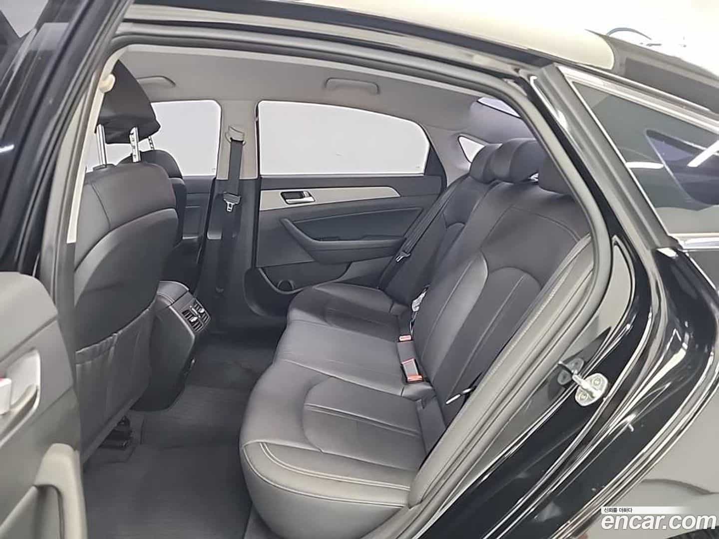 Sonata Hyundai 2017.9-OPTION-016