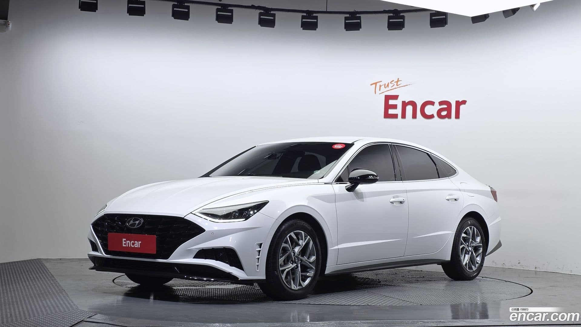 Main__Slider__Photo:Sonata Hyundai 2022.8-0