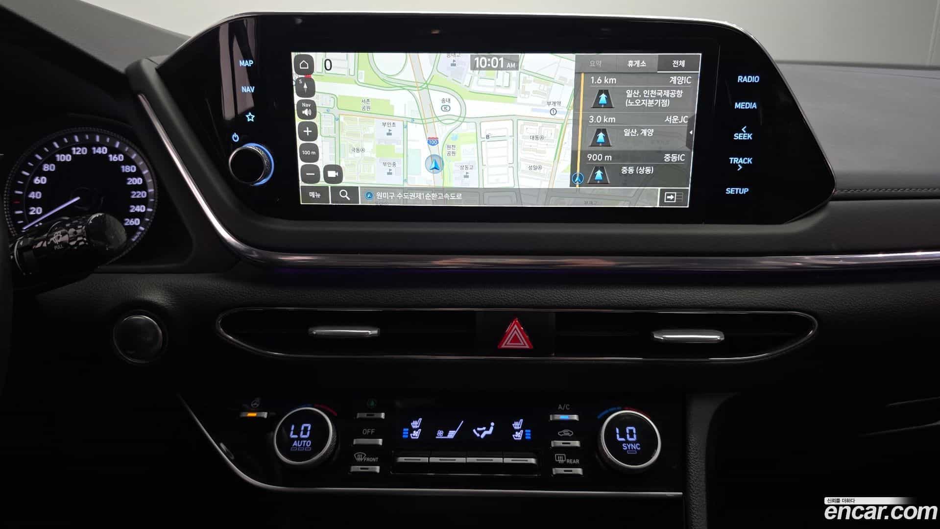 Sonata Hyundai 2022.8-OPTION-019