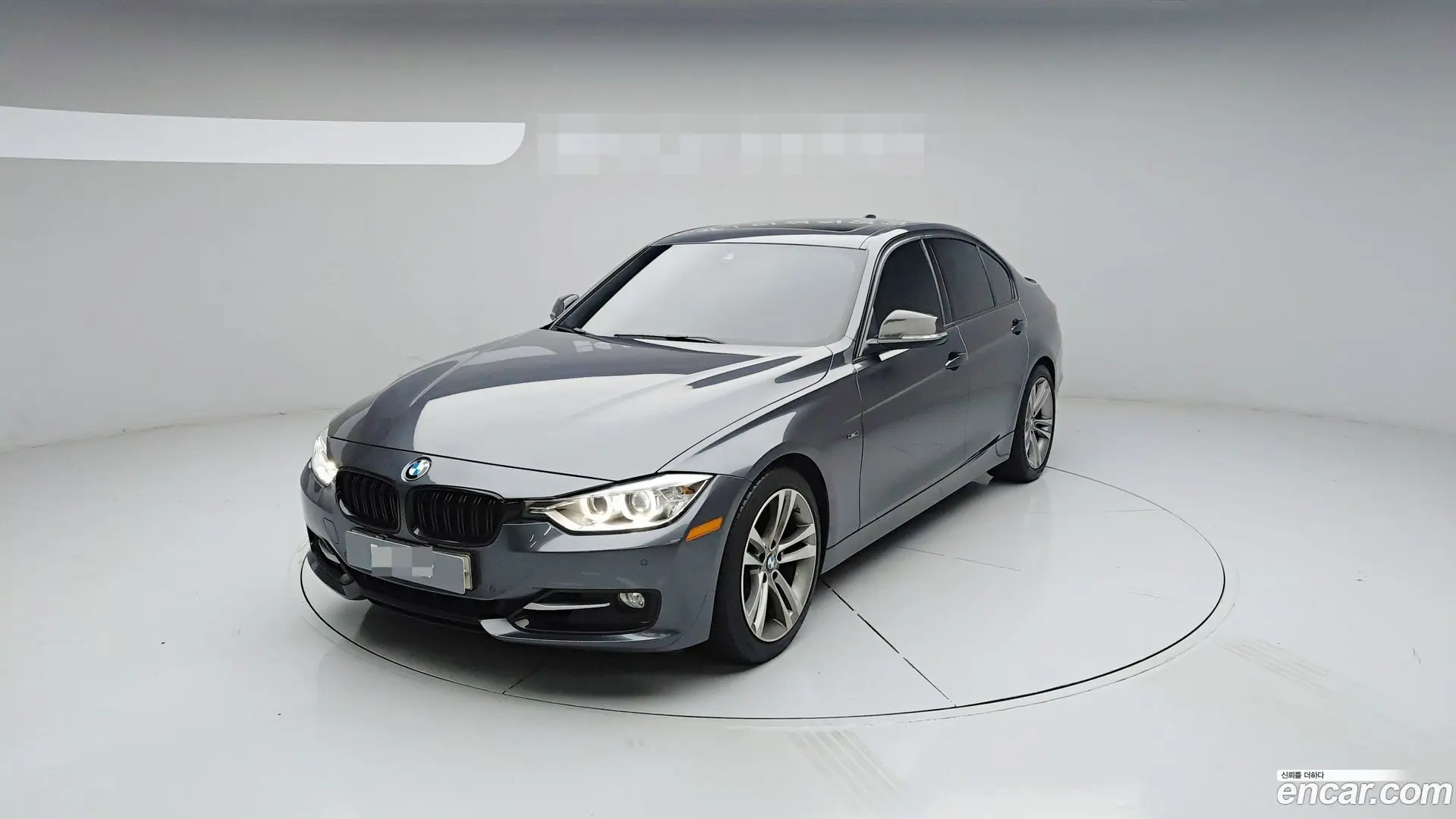 Main__Slider__Photo:3-Series BMW 2014.11-0
