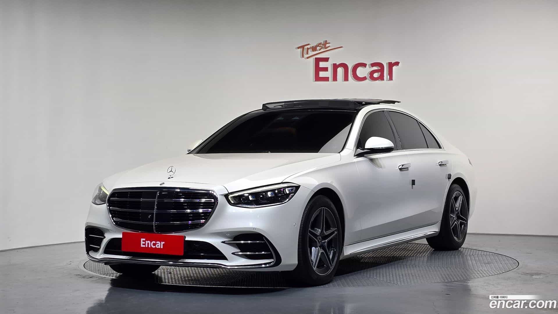 S-Class Mercedes-Benz 2022.1-OUTER-001