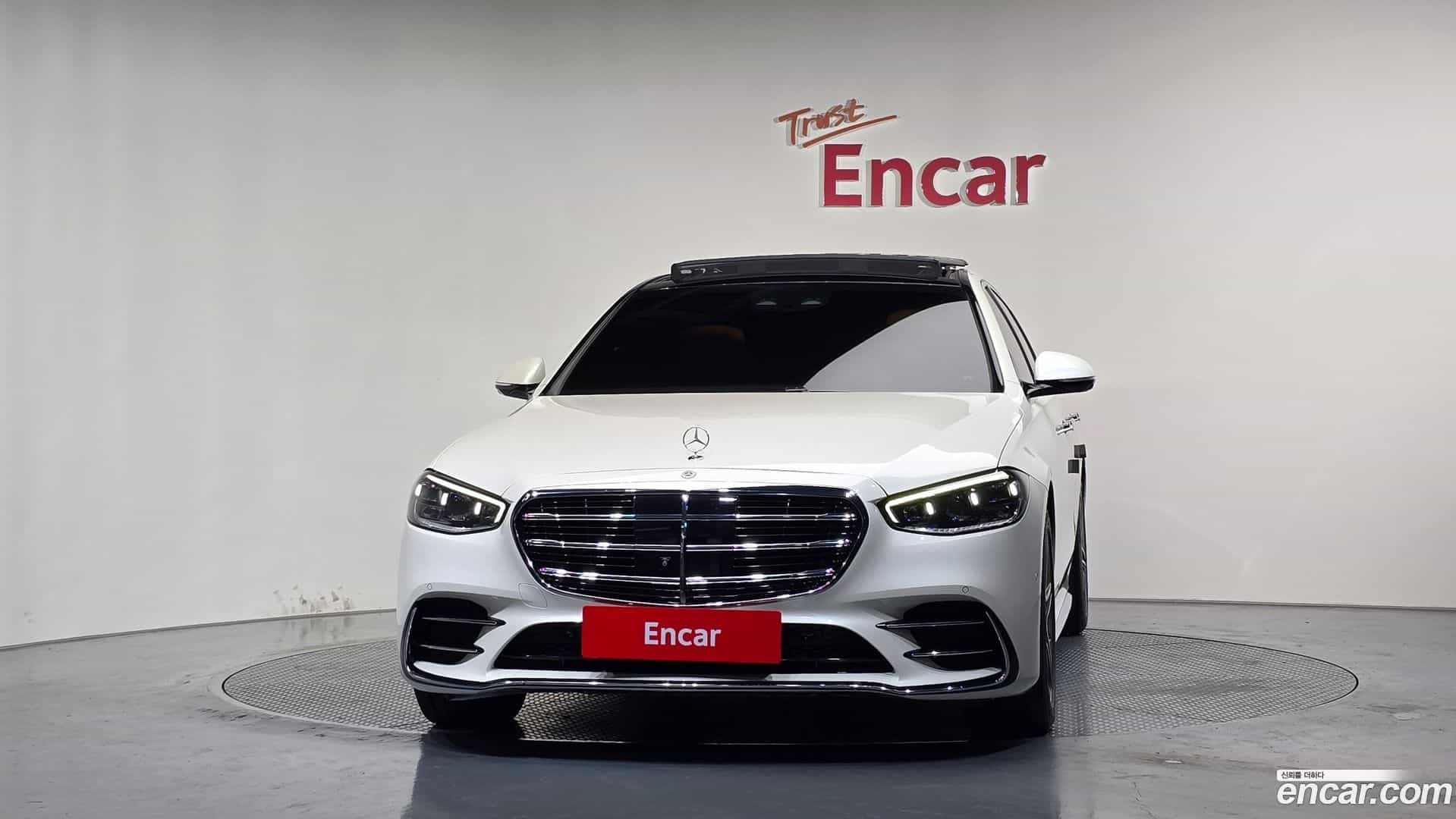 S-Class Mercedes-Benz 2022.1-OUTER-003