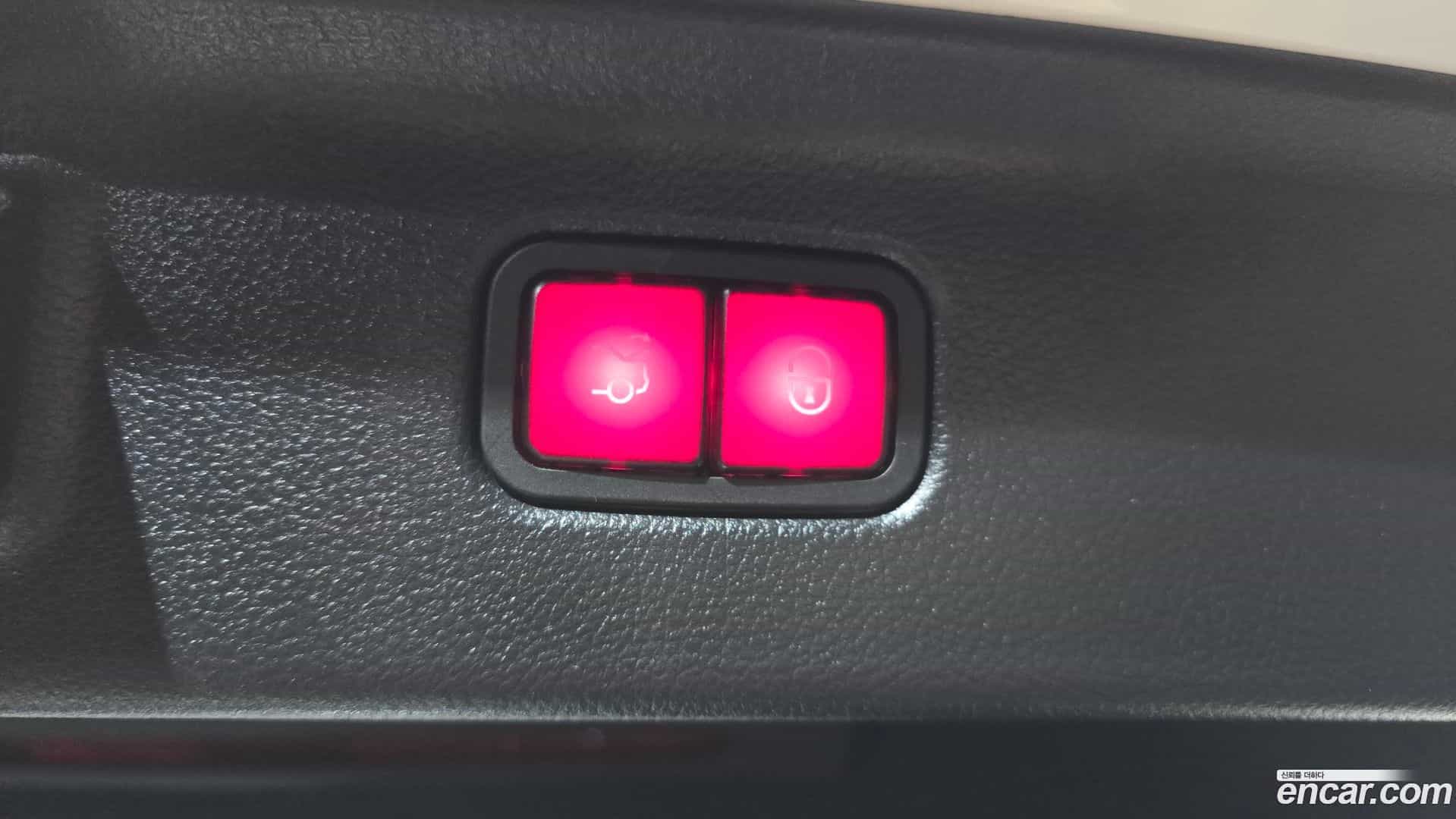S-Class Mercedes-Benz 2022.1-OPTION-022