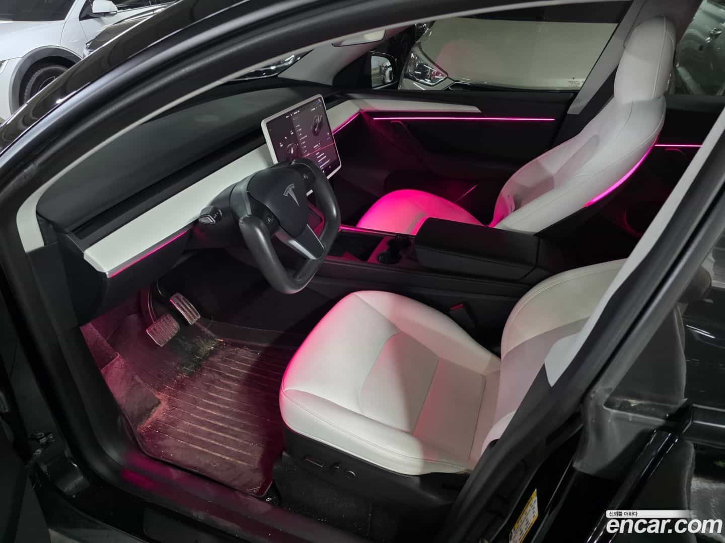 Model Y Tesla 2023.4-OPTION-015