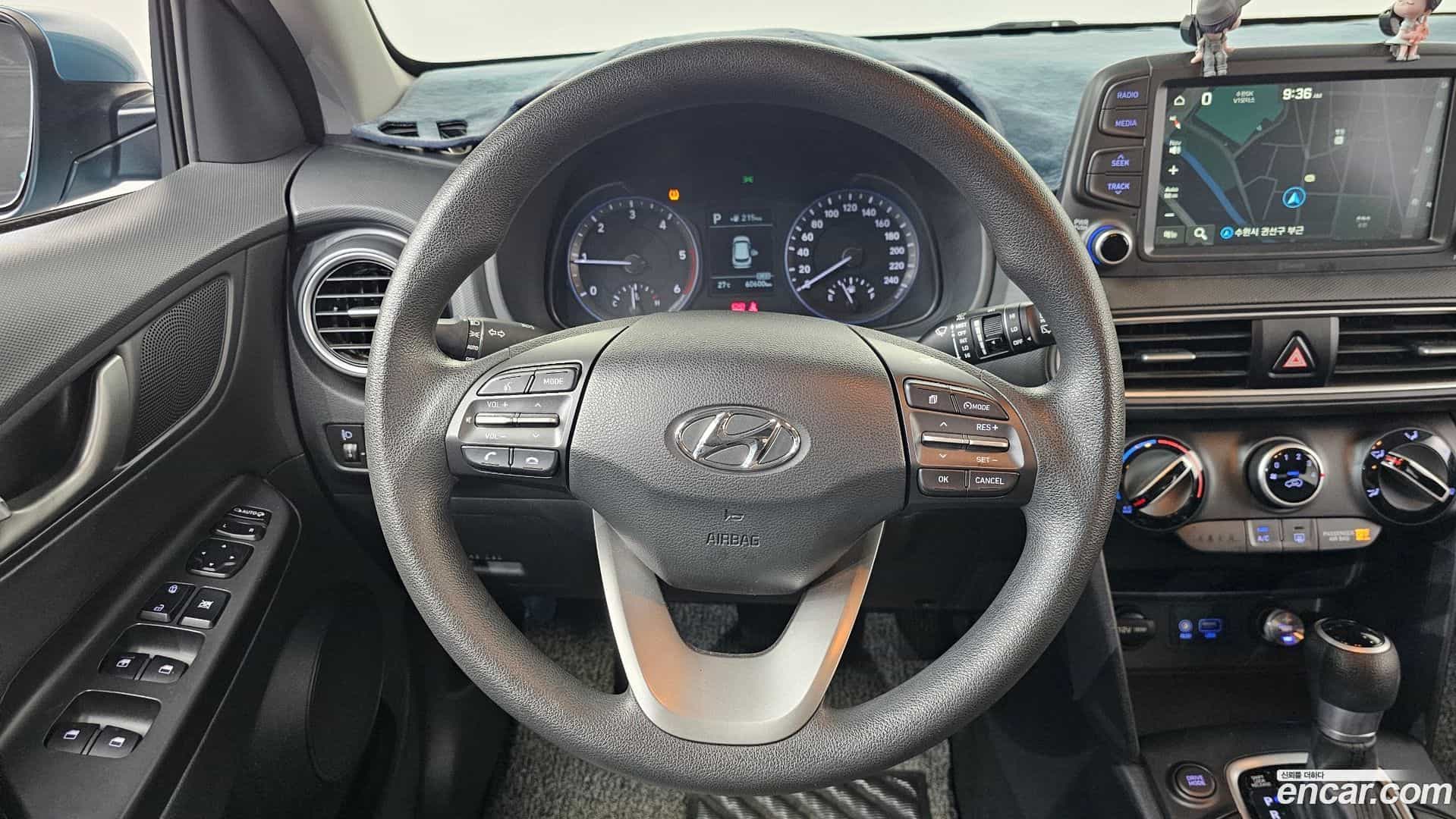 Kona Hyundai 2018.4-OPTION-017
