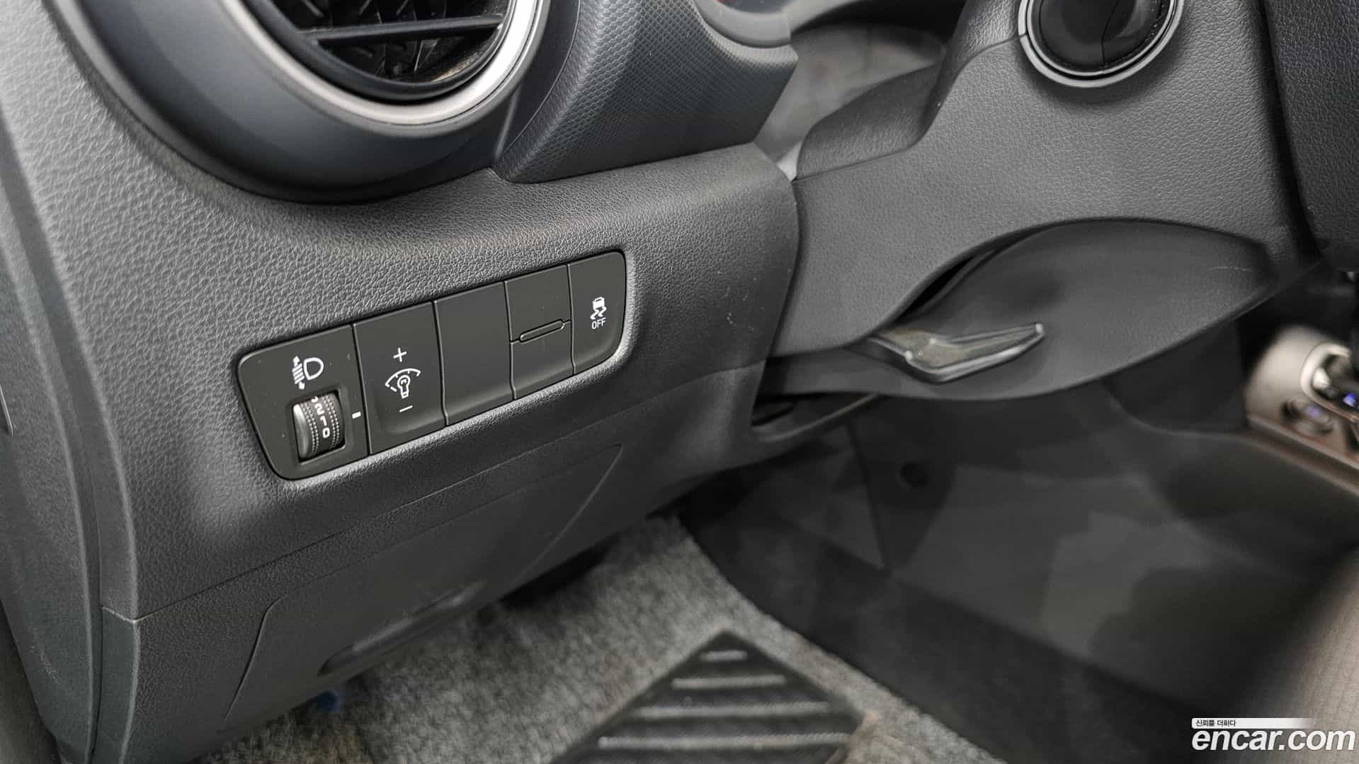 Kona Hyundai 2018.4-OPTION-022