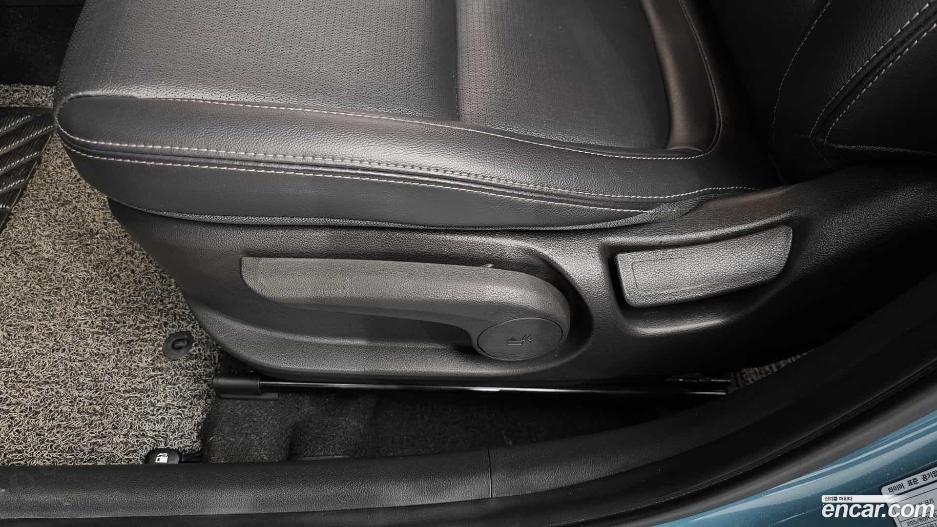 Kona Hyundai 2018.4-OPTION-043