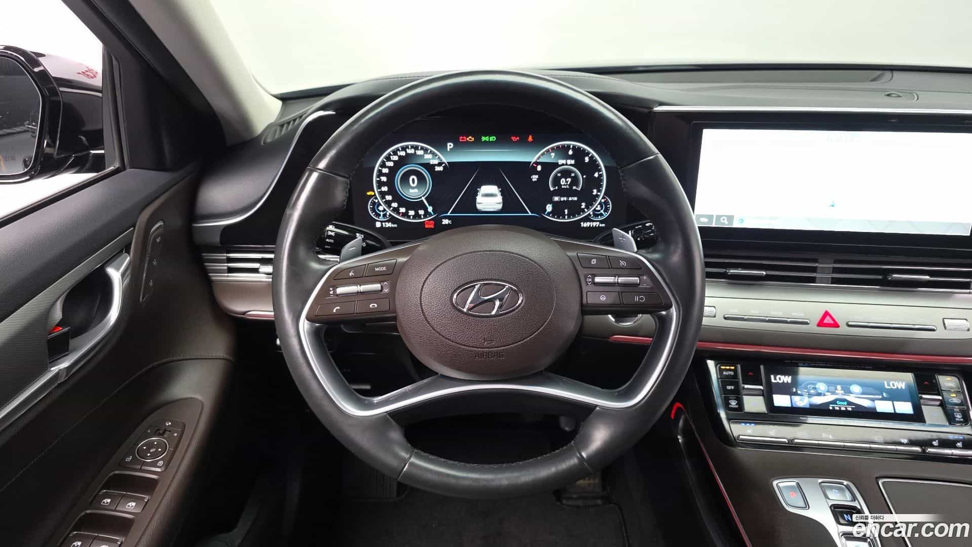 Grandeur Hyundai 2020.8-OPTION-017