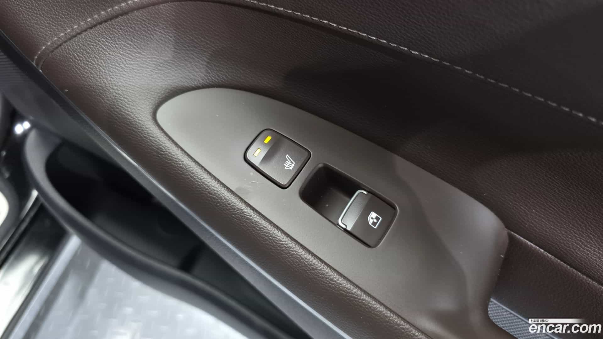 Grandeur Hyundai 2020.8-OPTION-023