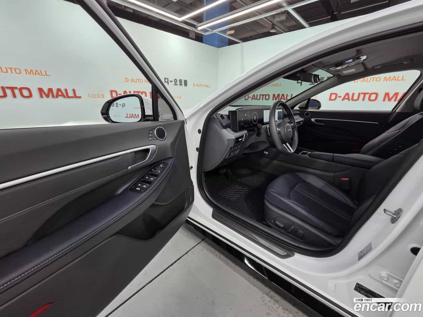Sonata Hyundai 2024.6-OPTION-016