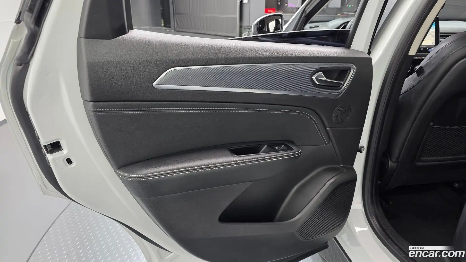 XM3 Renault Korea 2020.6-INNER-035