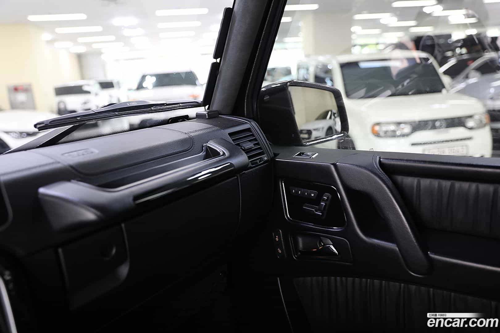G-Class Mercedes-Benz 2015.2-OPTION-015