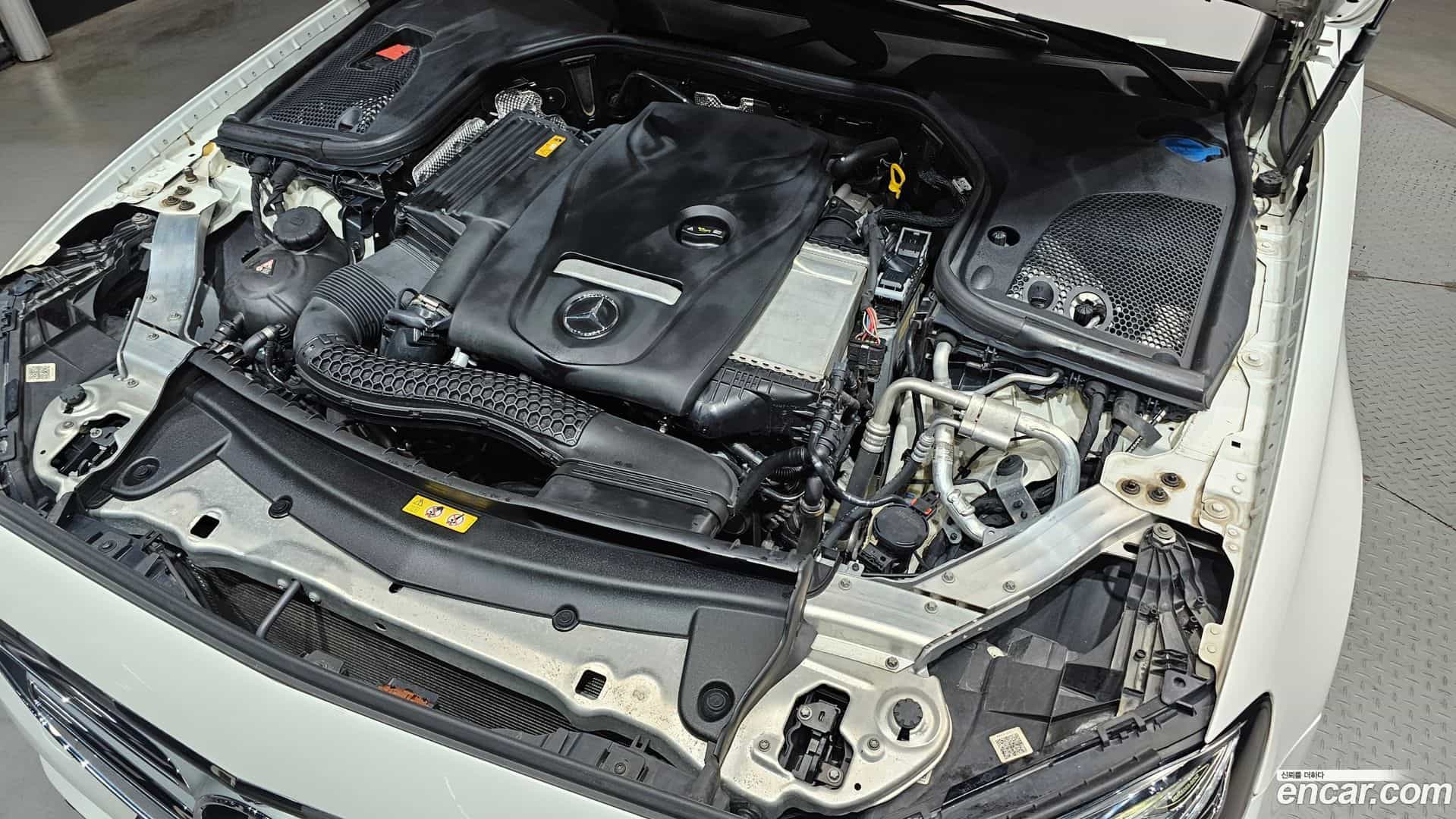 E-Class Mercedes-Benz 2018.2-OUTER-006