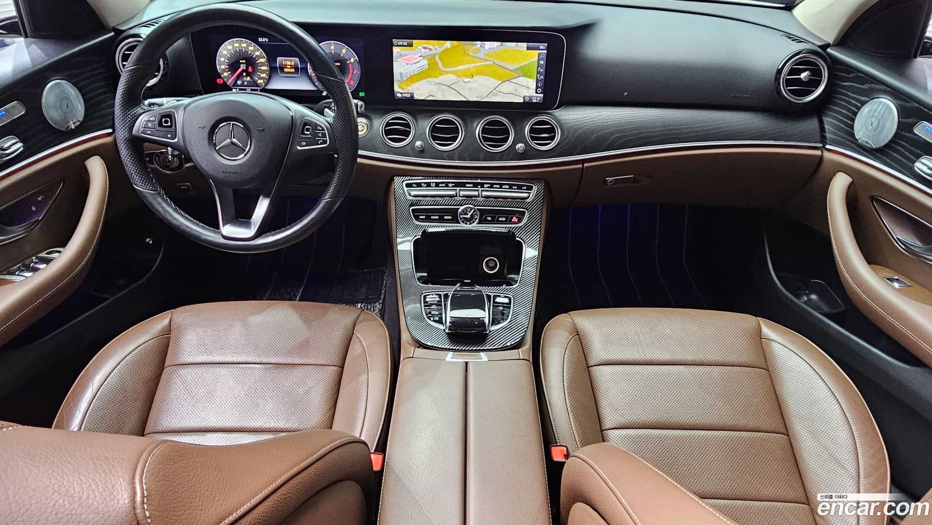 E-Class Mercedes-Benz 2018.2-INNER-007