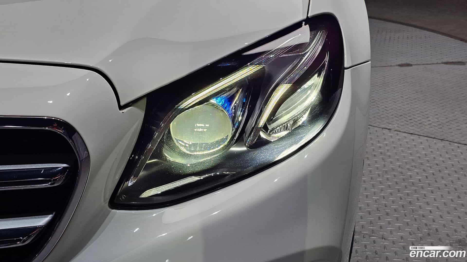 E-Class Mercedes-Benz 2018.2-OUTER-032