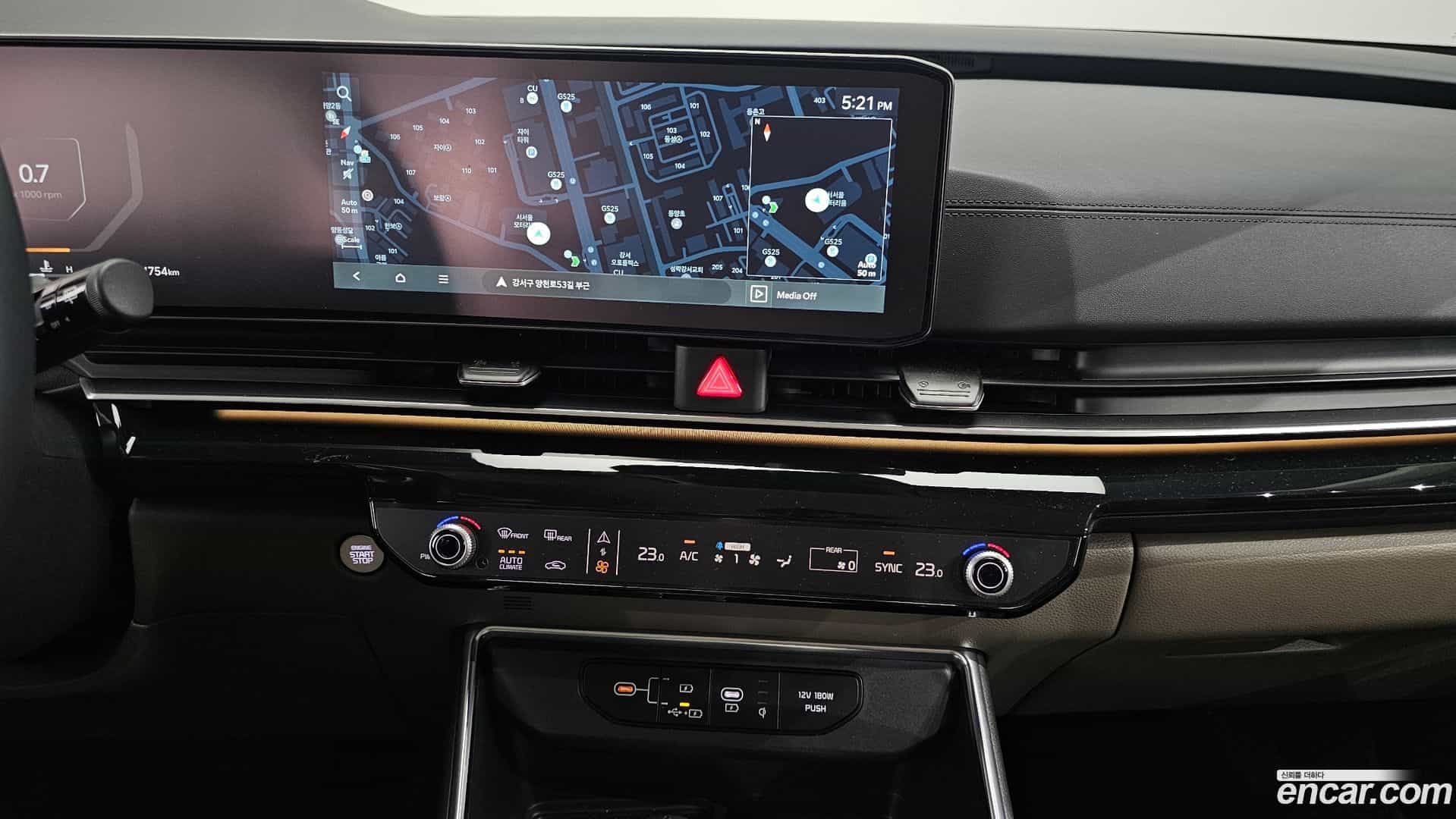 Canival Kia 2025.5-OPTION-018