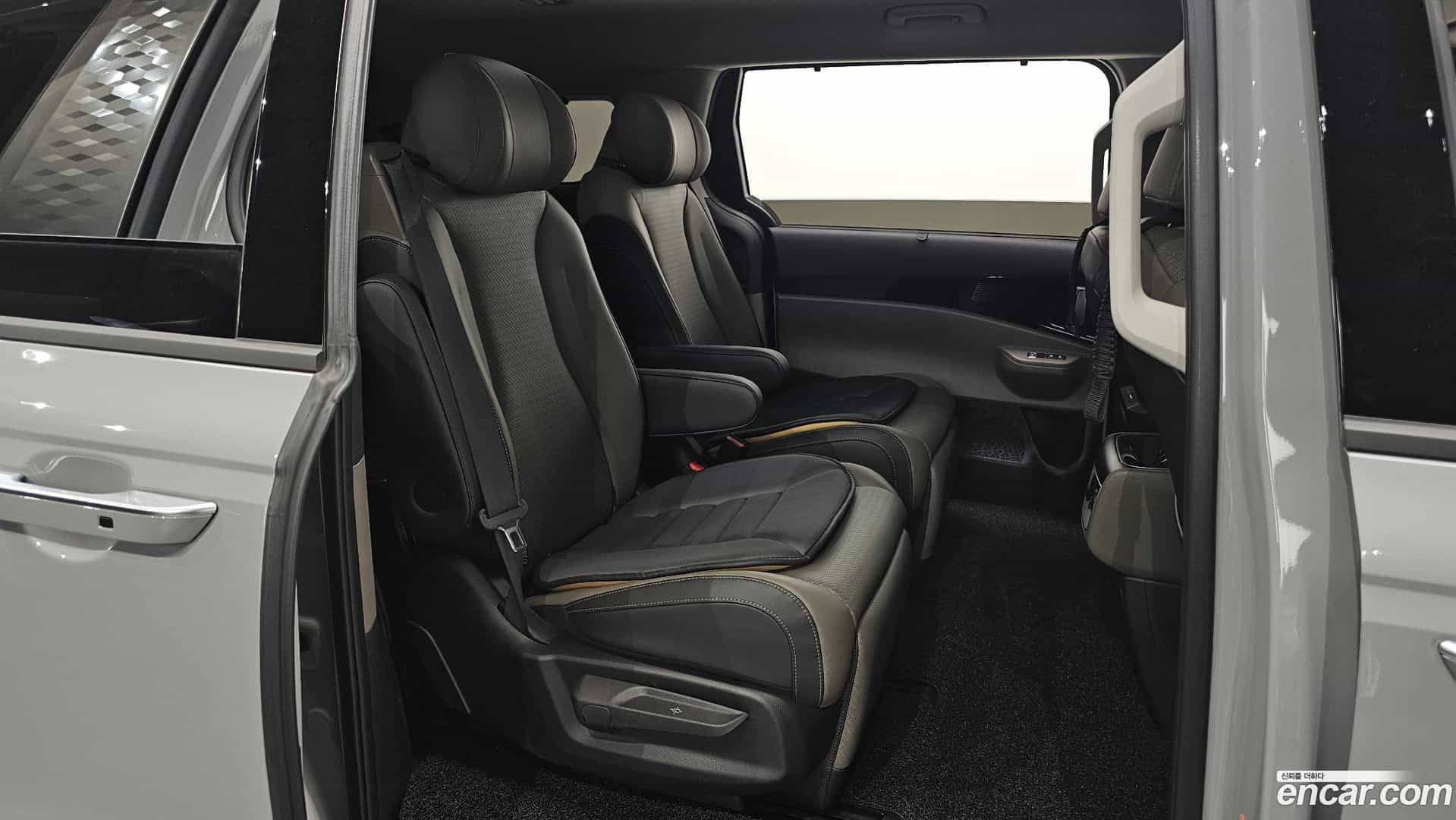 Canival Kia 2025.5-INNER-036