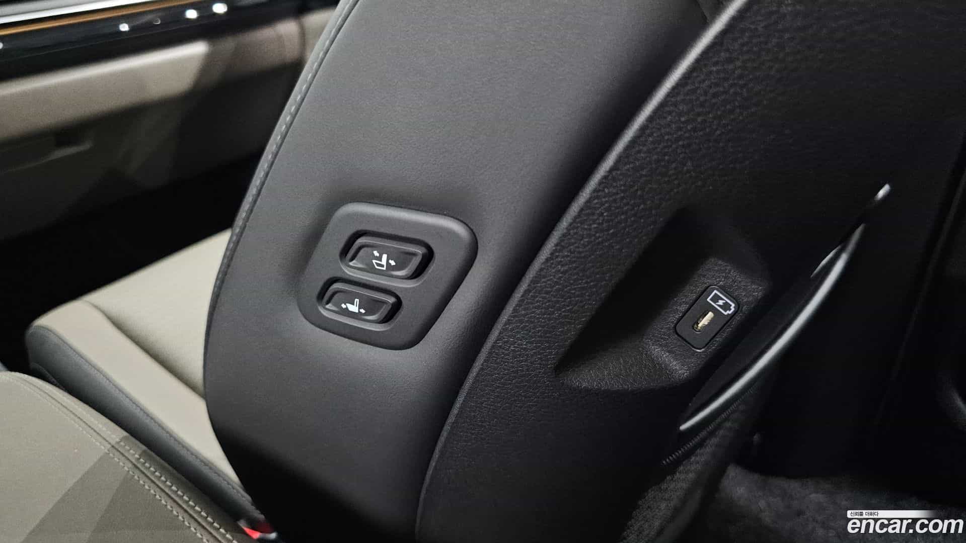 Canival Kia 2025.5-OPTION-046