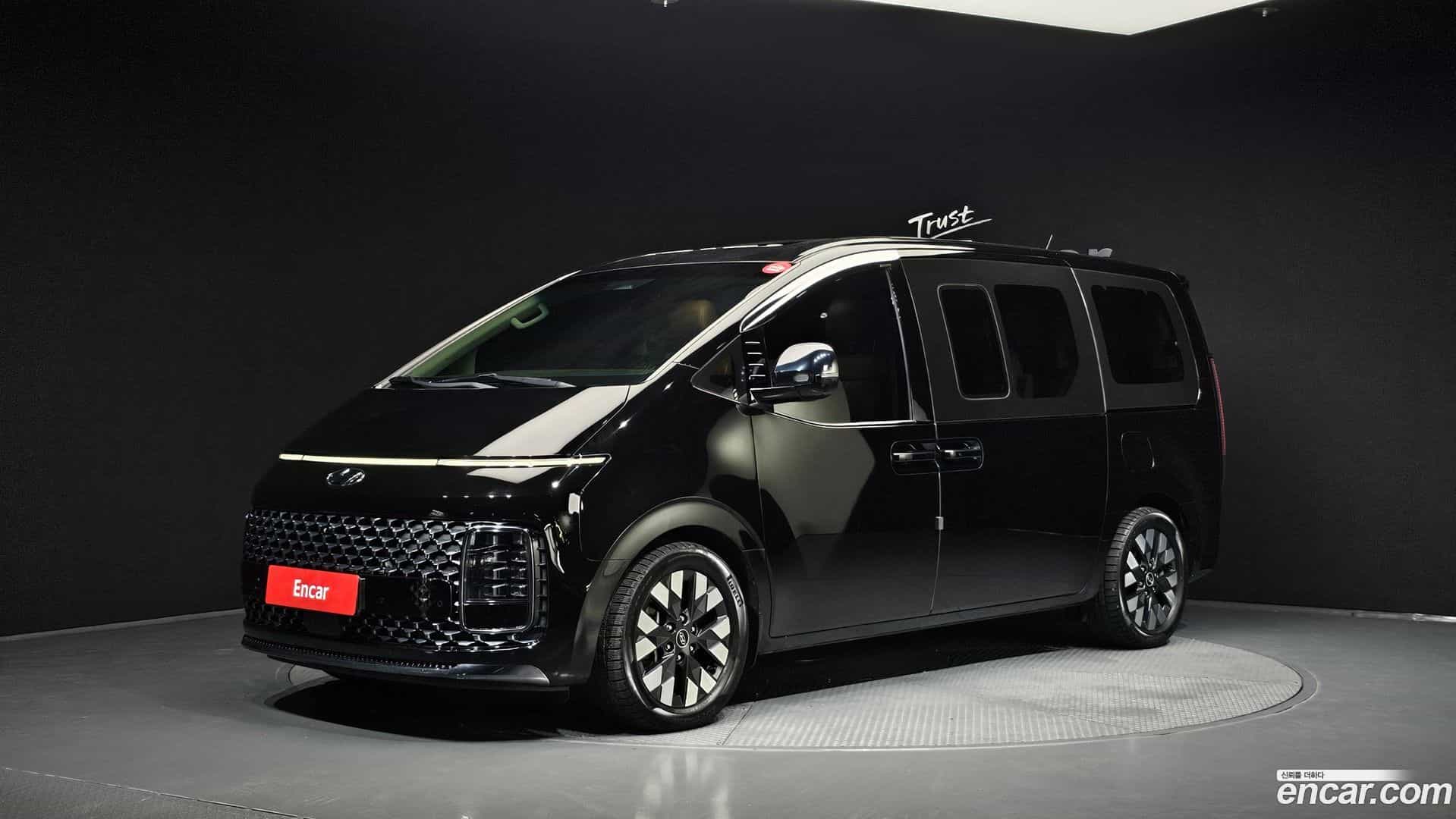 Staria Hyundai 2021.4-OUTER-001