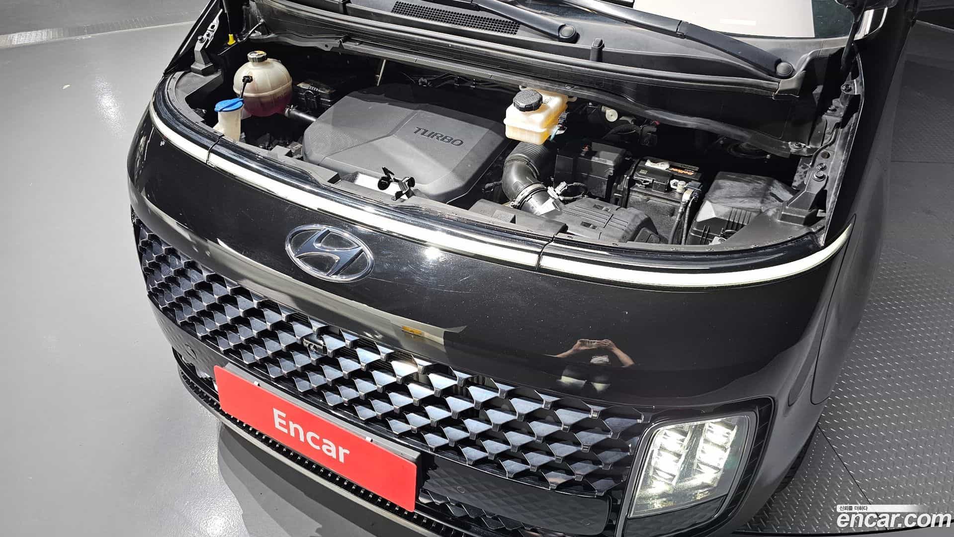 Staria Hyundai 2021.4-OUTER-006
