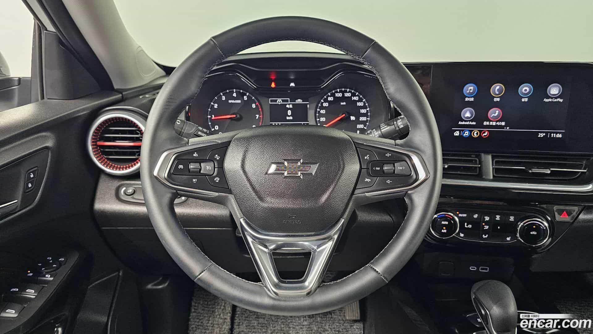 Trax Chevrolet 2025.3-OPTION-016