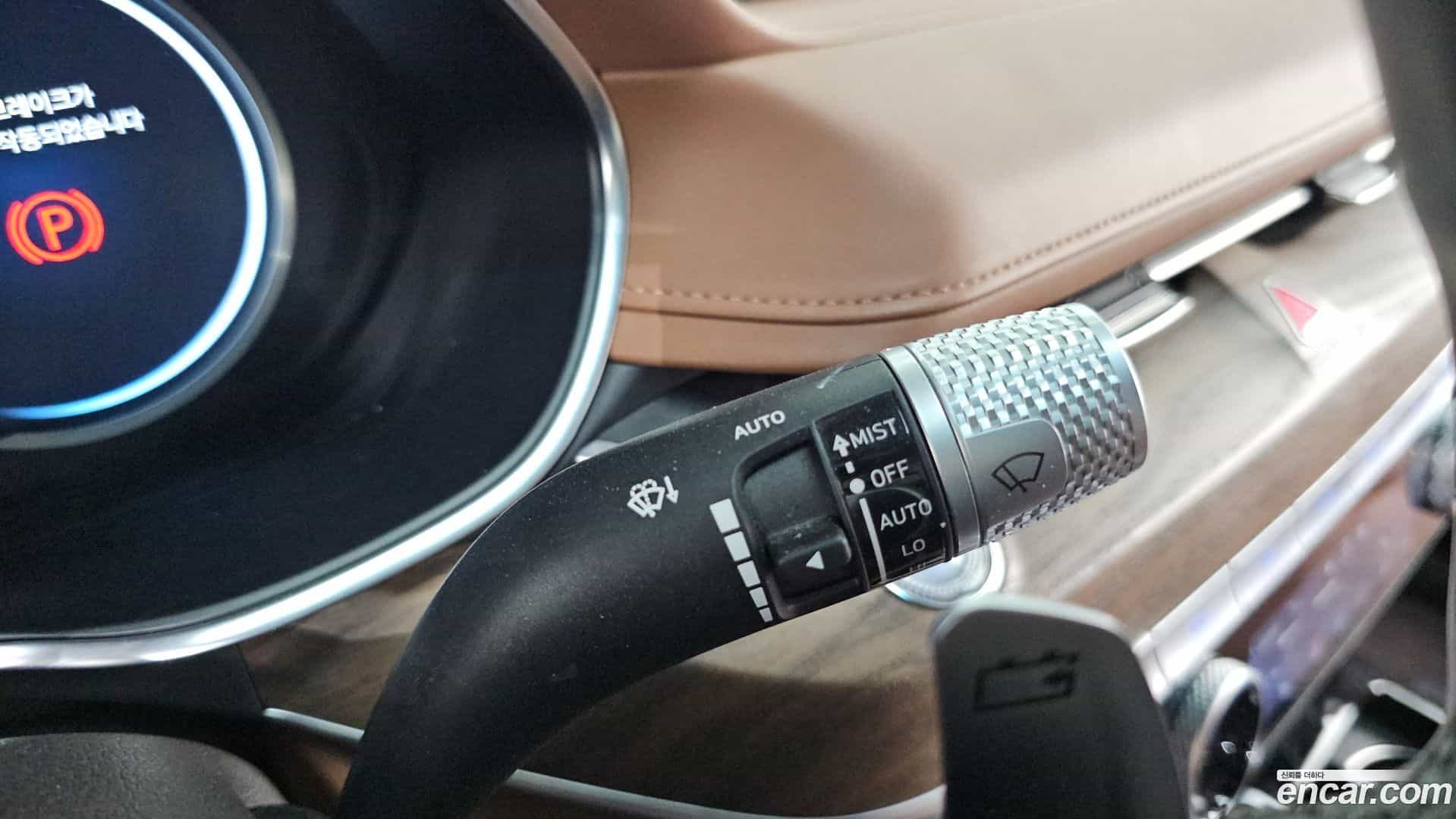 G80 Genesis 2022.0-OPTION-040