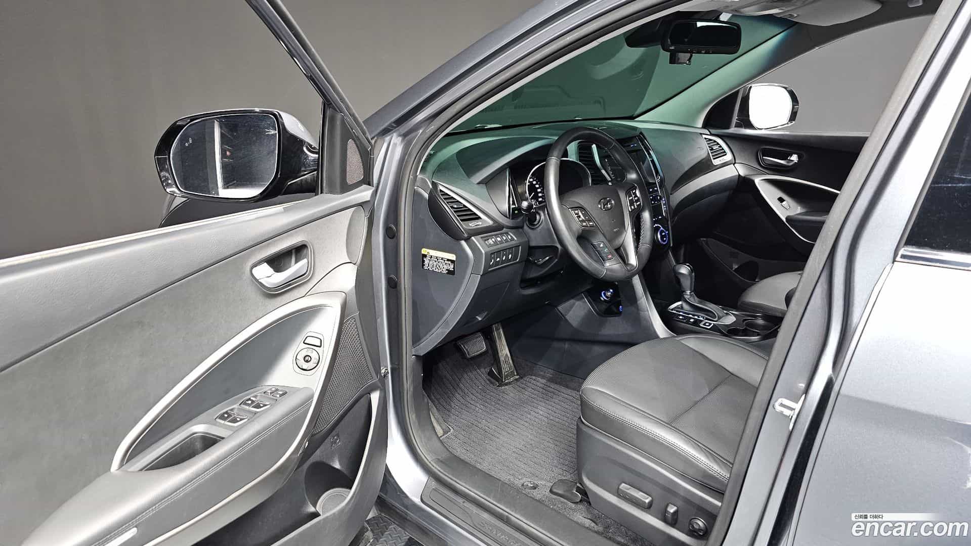 Santafe Hyundai 2017.6-INNER-010