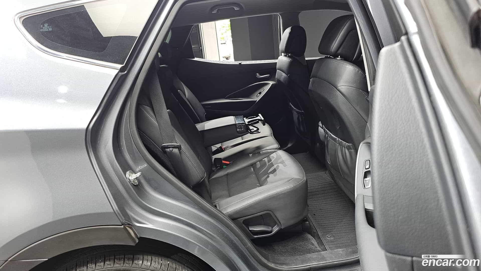 Santafe Hyundai 2017.6-OPTION-015