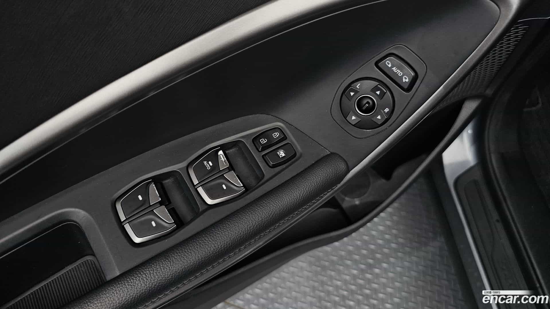 Santafe Hyundai 2017.6-OPTION-017