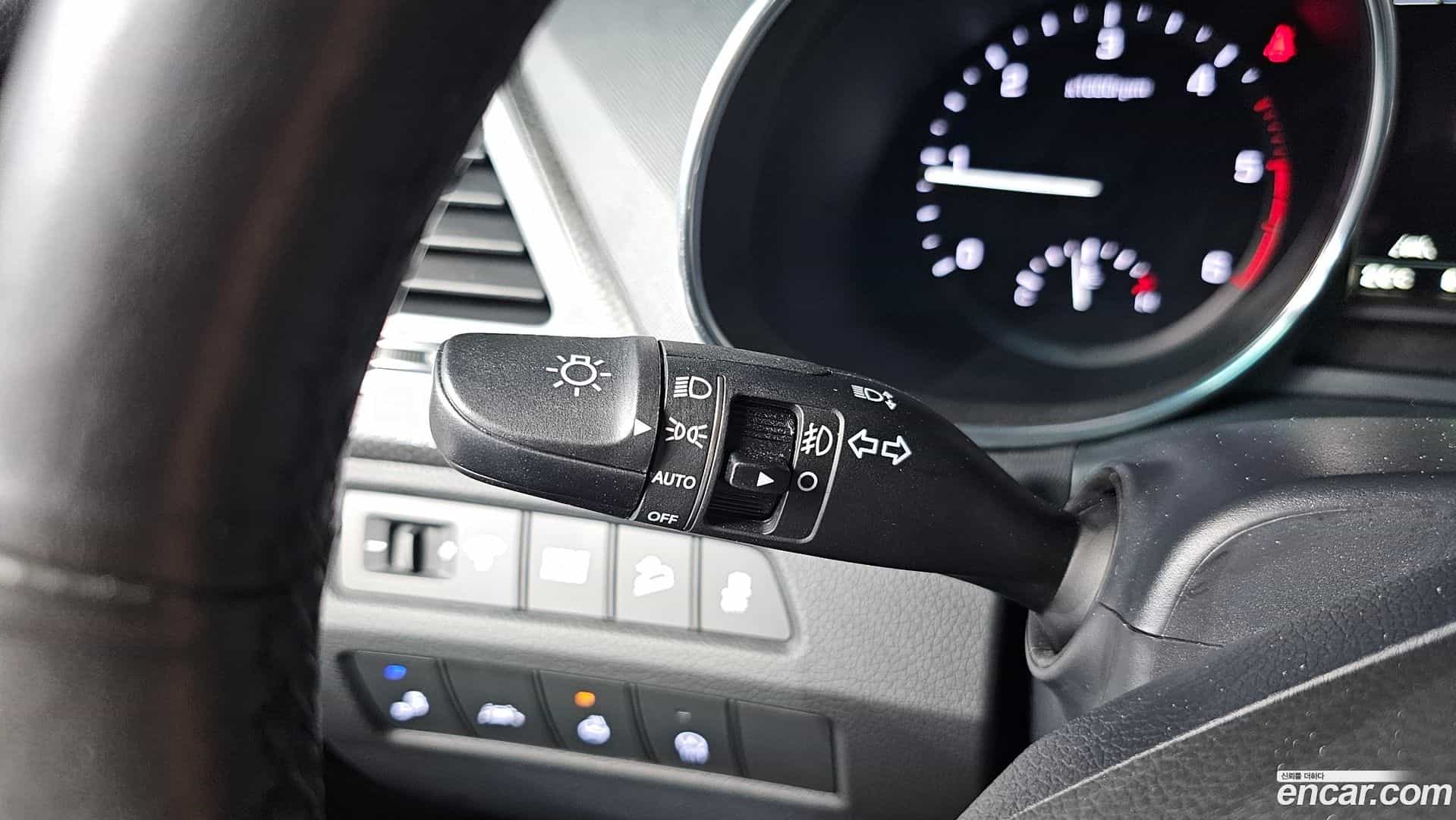 Santafe Hyundai 2017.6-OPTION-019